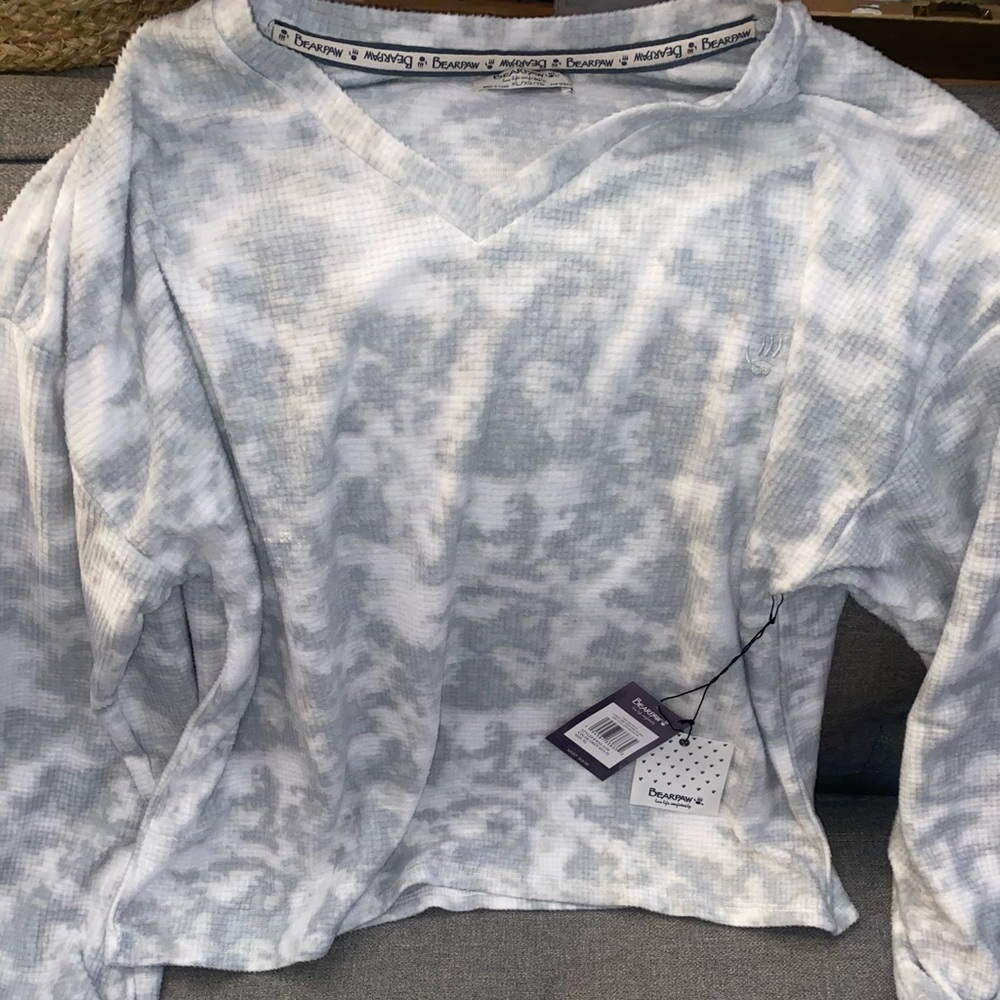 Womens Bearpaw shirt